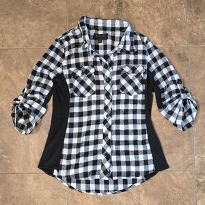 Black Plaid | PINK LABEL | Button Down Flannel